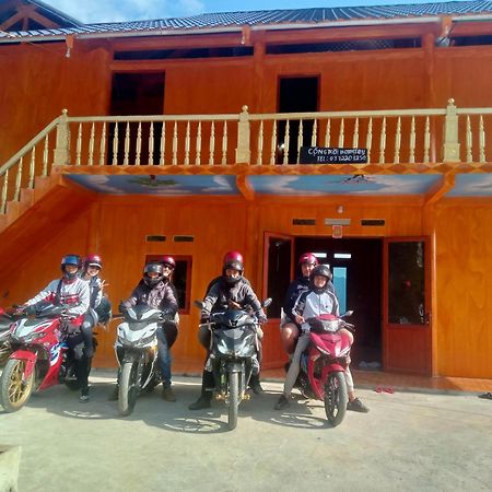 Cong Troi Homestay Ха Жианг Екстериор снимка
