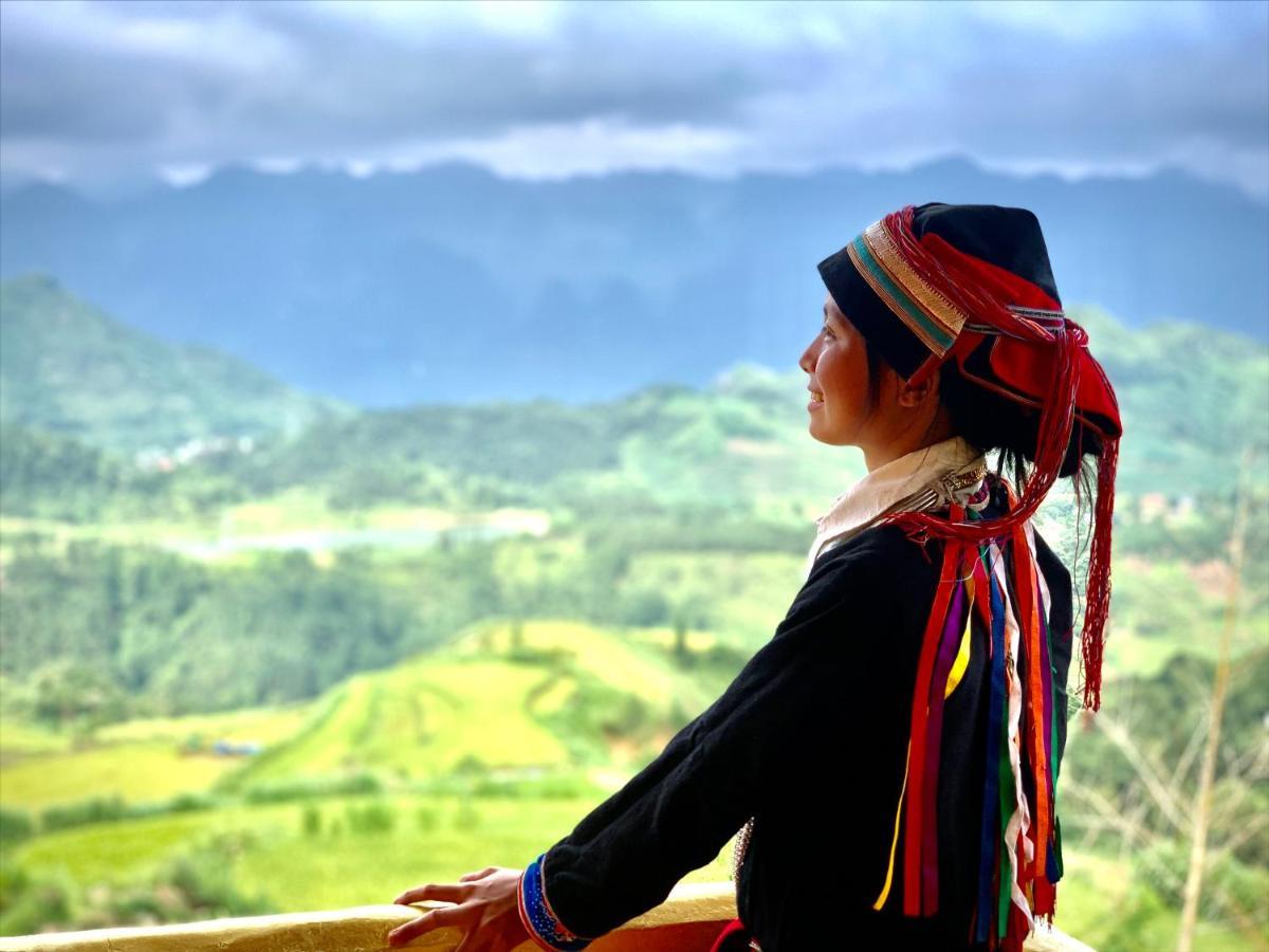 Cong Troi Homestay Ха Жианг Екстериор снимка