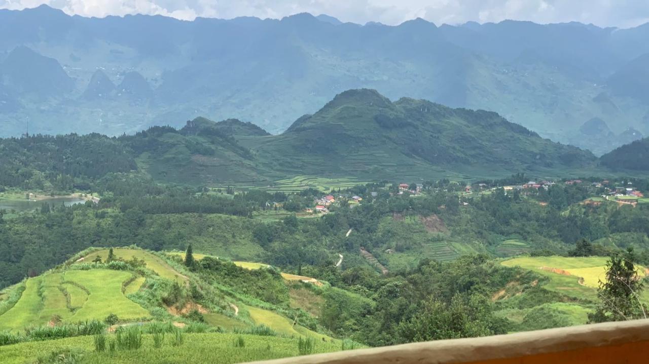 Cong Troi Homestay Ха Жианг Екстериор снимка