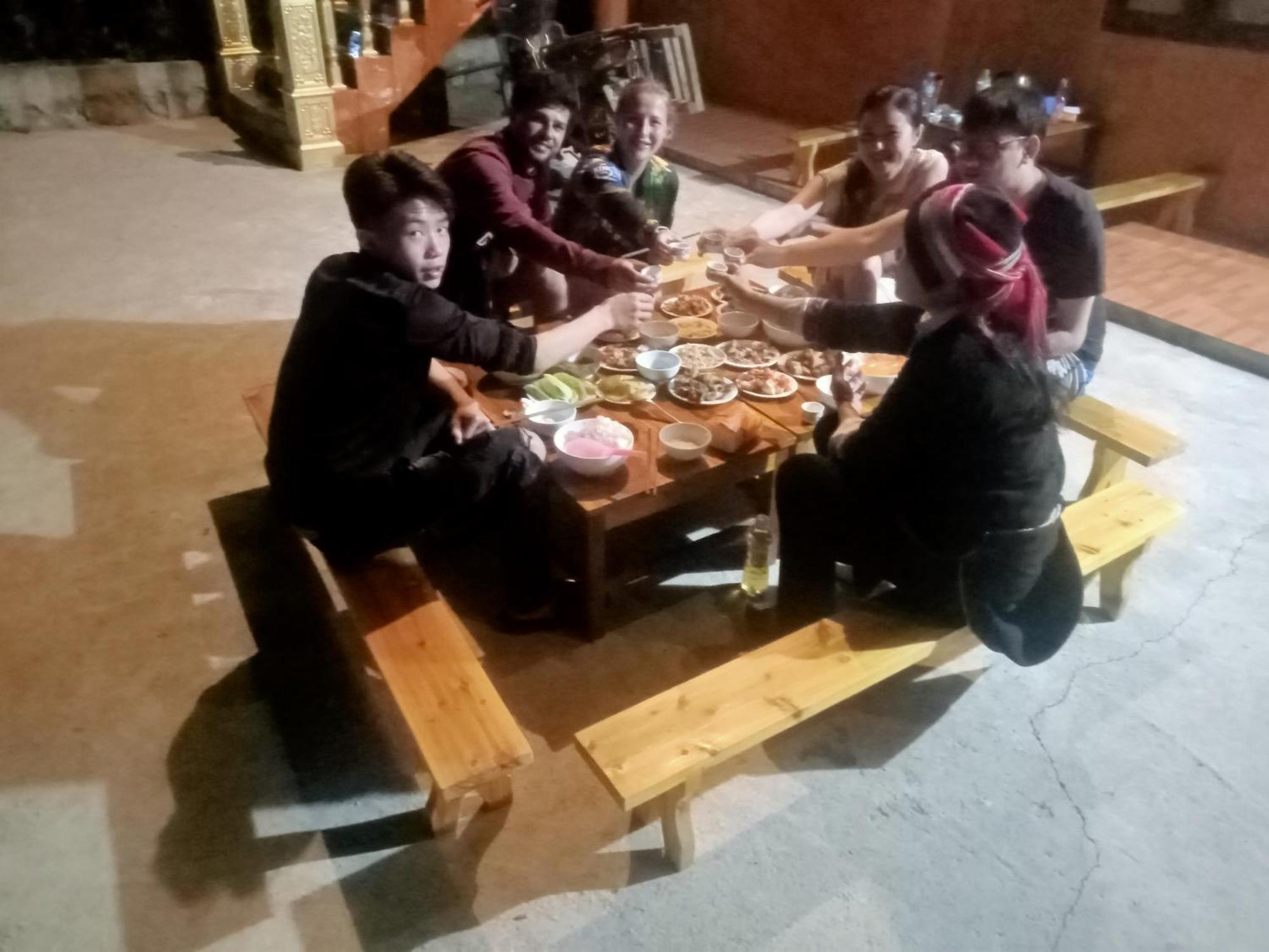 Cong Troi Homestay Ха Жианг Стая снимка