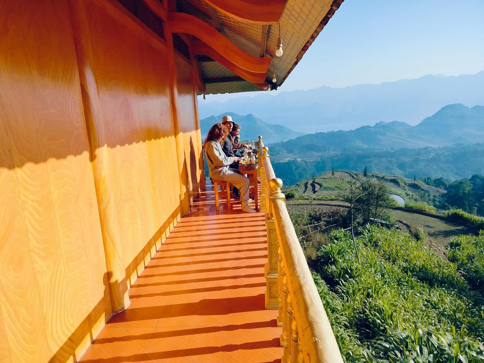 Cong Troi Homestay Ха Жианг Екстериор снимка